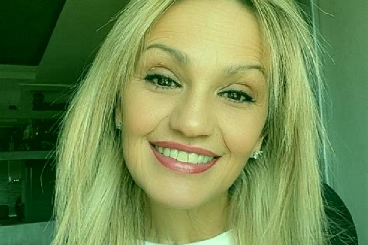 Mia, 21 — Escort in Gramatneusiedl, Austria