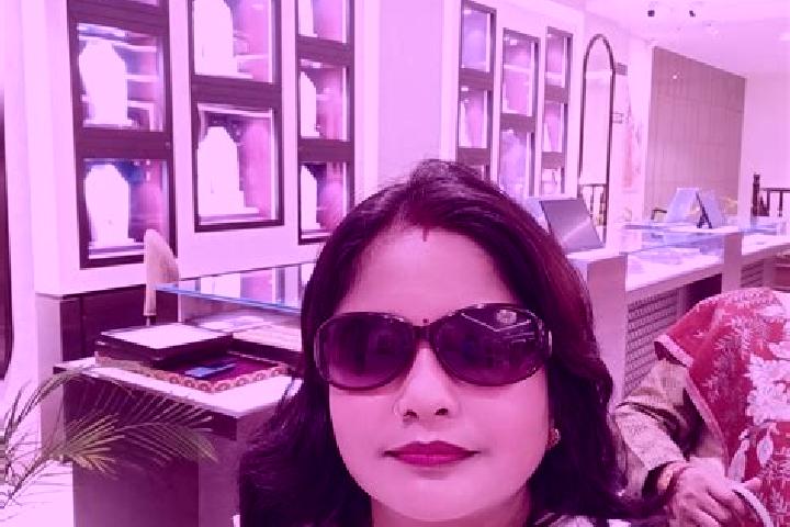Mia, 21 — Escort in Jhumri Telaiya, India