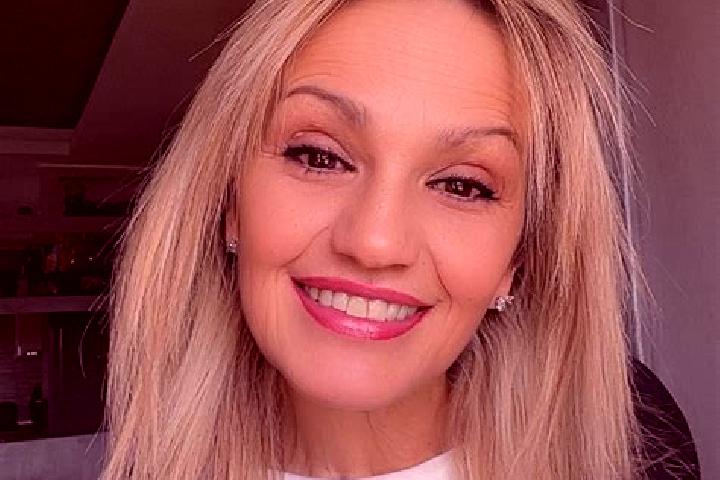 Mia, 21 — Escort in Markgroningen, Germany