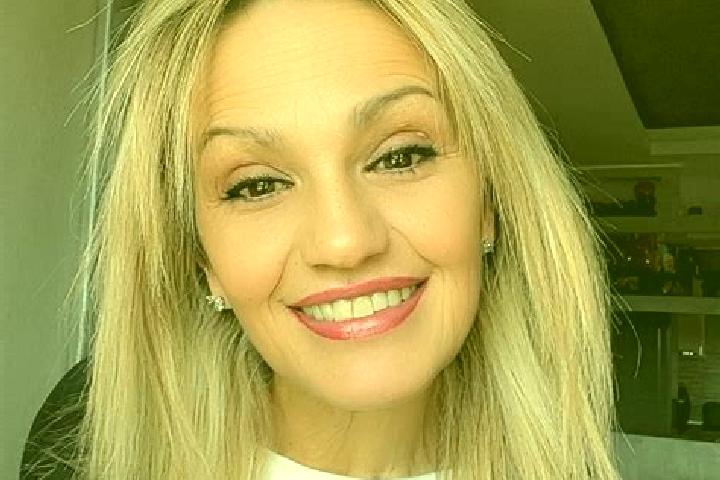 Mia, 21 — Escort in Nemesnadudvar, Hungary