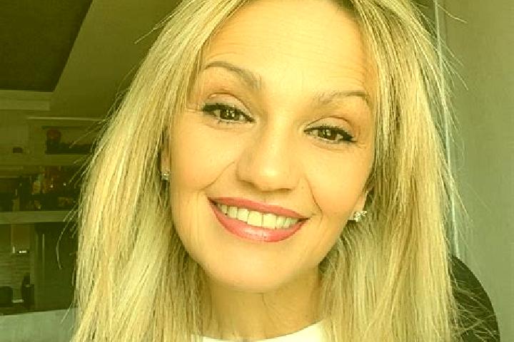Mia, 21 — Escort in Toporivtsi, Ukraine