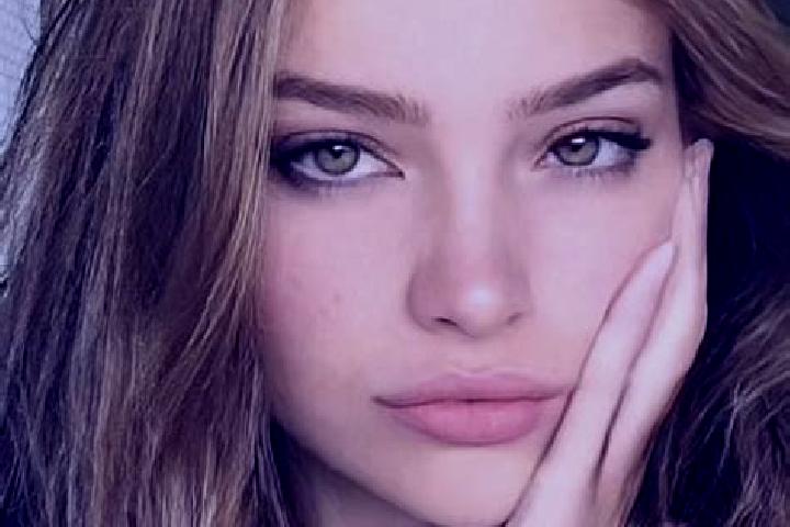 Mia, 23, a blonde brown-eyed european companion based in Iwanowice. Offering Overnight, Roleplay, Striptease, CIM, Travel Companion. Available for incall and...
