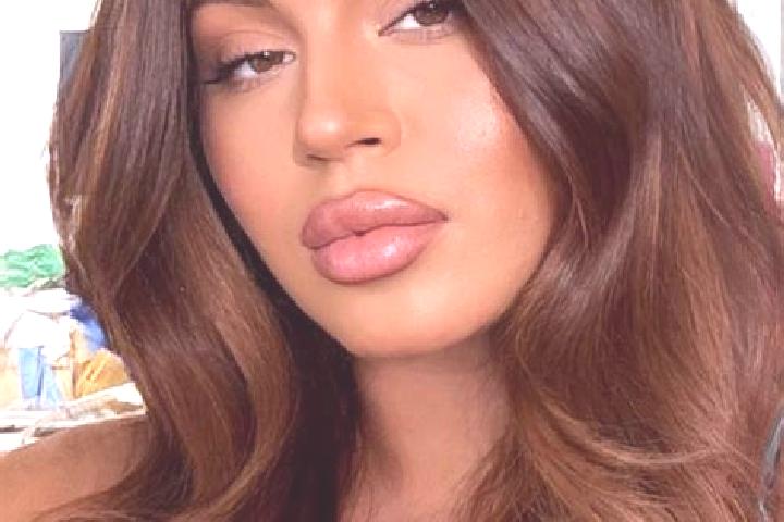 Mia, 24, a auburn brown-eyed latina companion based in Behlendorf. Offering Travel Companion, 69, A-Level, Duos. Available for incall and outcall, overnight ...