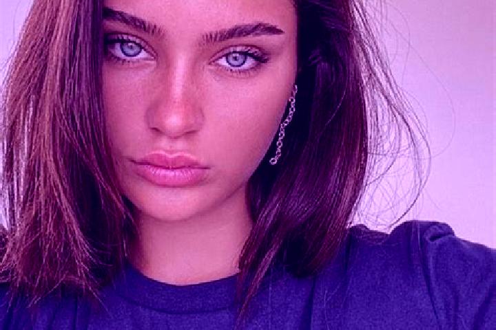 Mia, 24, a brunette blue-eyed indian companion based in Stetchworth. Offering Fetish, 69. Available for incall and outcall, day and evening dates.