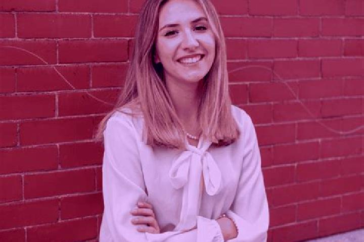 Mia, 24 — Escort in Luckey, United States