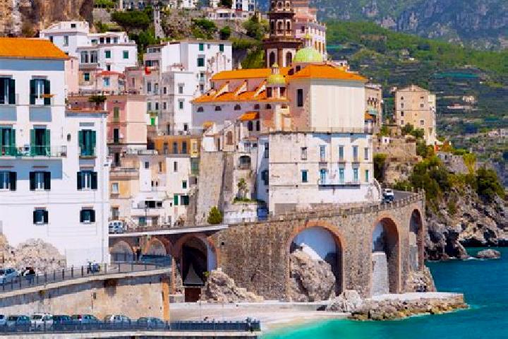 Mia, 24 — Escort in Parco Leonardo, Italy