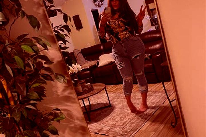 Mia, 24 — Escort in Preston City, United States