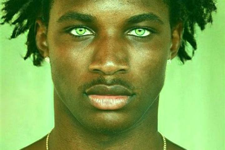 Mia, 25, a black green-eyed middle eastern companion based in Arroba. Offering OWO, Tantra, CIM, Fetish. Available for incall and outcall, day and evening da...