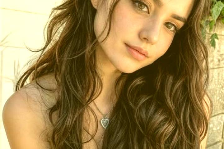 Mia, 25, a brunette hazel-eyed caribbean companion based in Shady Point. Offering BDSM, Couples, Girlfriend Experience, Fetish. Available for incall and outc...
