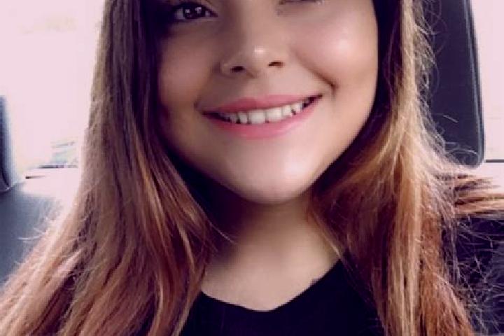 Mia, 25 — Escort in Milam, United States