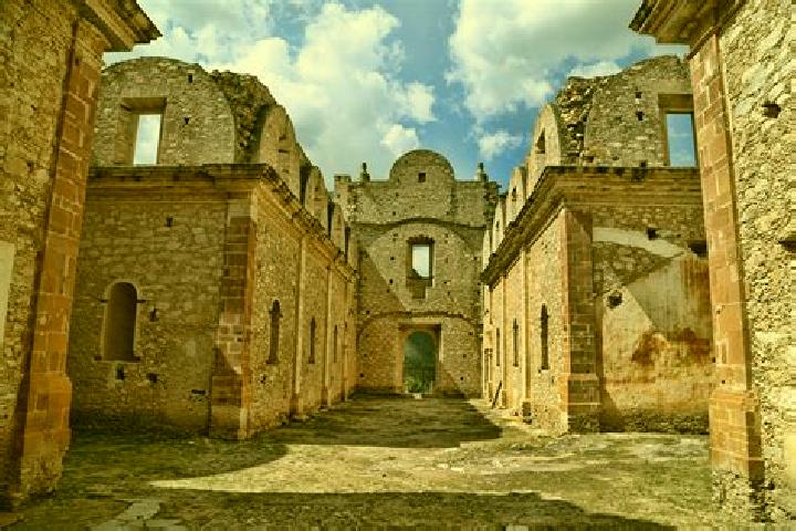 Mia, 25 — Escort in Santa Maria Jalapa del Marques, Mexico