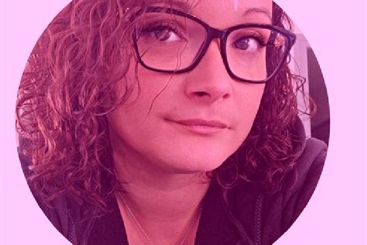 Mia, 25 — Escort in Villeperdue, France