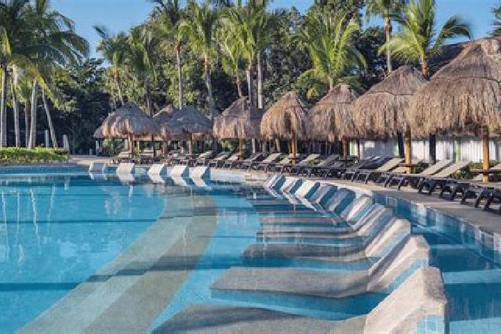 Mia, 27 — Escort in Hacienda del Mar, Mexico