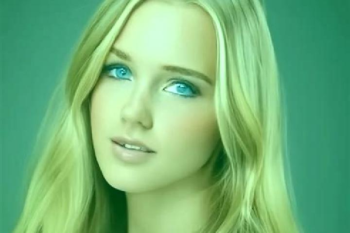 Mia, 28, a dark blonde amber-eyed slavic companion based in Bizanet. Offering Party Girl, Striptease, Travel Companion, A-Level, Couples. Available for incal...