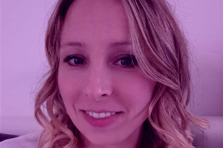 Mia, 28 — Escort in Crehange, France