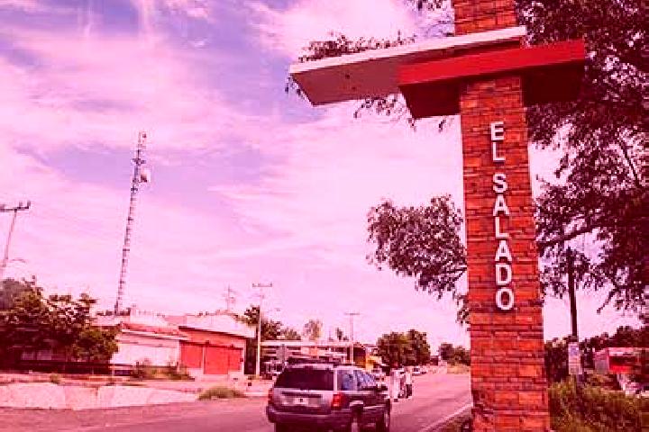 Mia, 28 — Escort in El Salado, Mexico