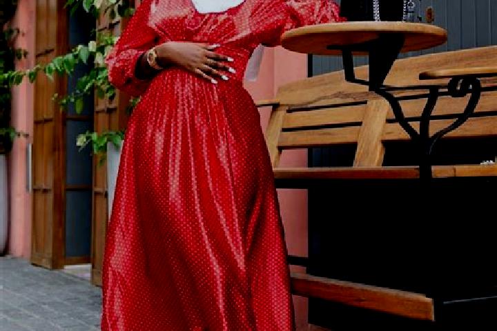 Mia, 28 — Escort in Les Mamelles, Seychelles