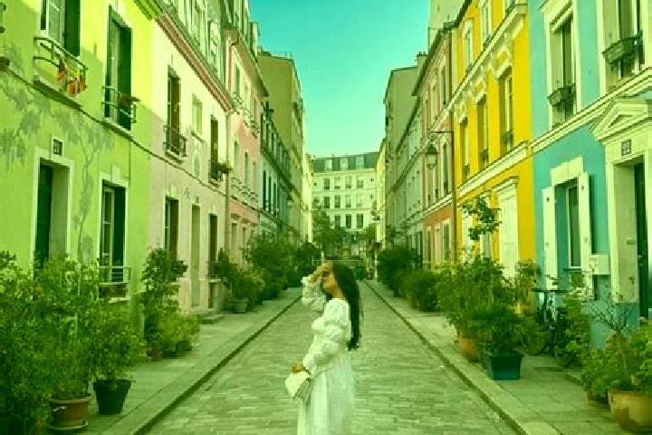 Mia, 28 — Escort in Rue, Switzerland