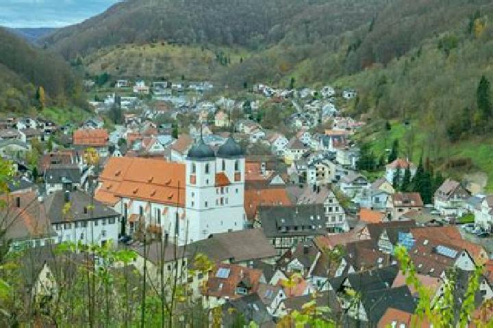 Mia, 28 — Escort in Wiesensteig, Germany