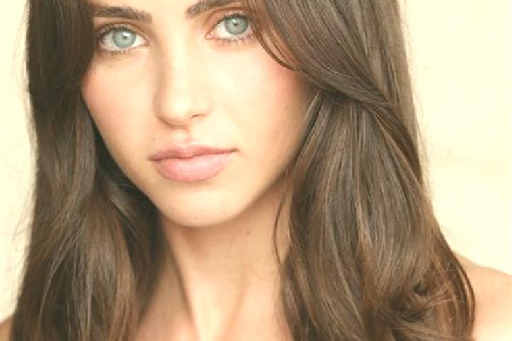 Mia, 29, a black brown-eyed indian companion based in Garlate. Offering Striptease, Roleplay, Fetish. Available for incall and outcall, overnight bookings av...