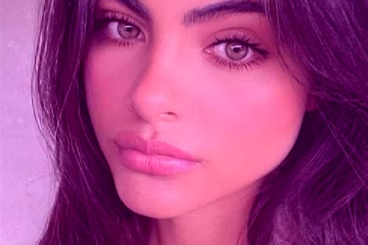 Mia, 29, a brunette amber-eyed indian companion based in Shide. Offering Prostate Massage, Couples, OWO. Available for incall and outcall, overnight bookings...