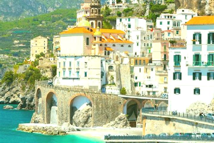 Mia, 29 — Escort in Statte, Italy
