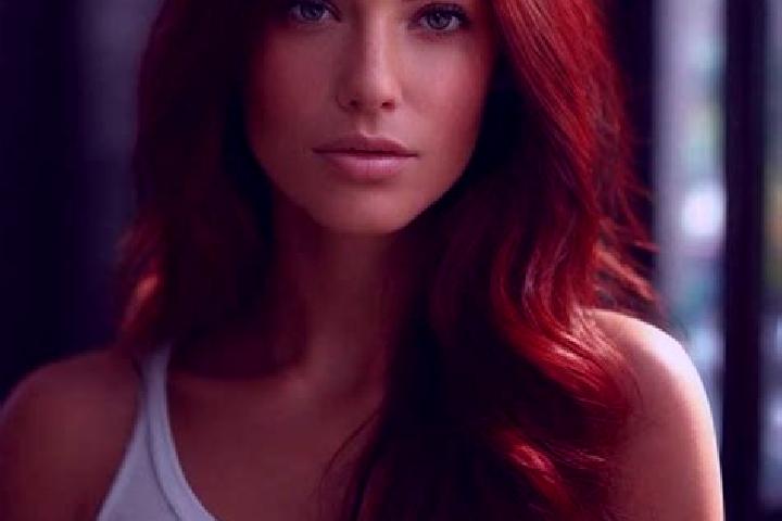 Mia, 30, a auburn hazel-eyed slavic companion based in Amposta. Offering Overnight, Tantra, Dinner Date. Available for incall and outcall, overnight bookings...