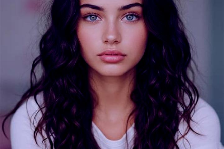 Mia, 31, a brunette green-eyed mediterranean companion based in Arnieres-sur-Iton. Offering Girlfriend Experience, Deep French Kissing, Duos. Available for i...