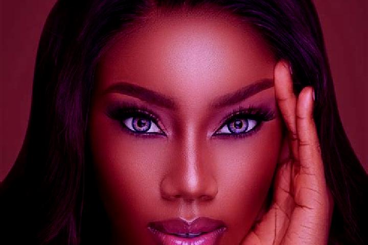 Mia, 31, a red blue-eyed ebony companion based in Septieme Kilometre. Offering Erotic Massage, Roleplay, BDSM. Available for incall and outcall, overnight bo...