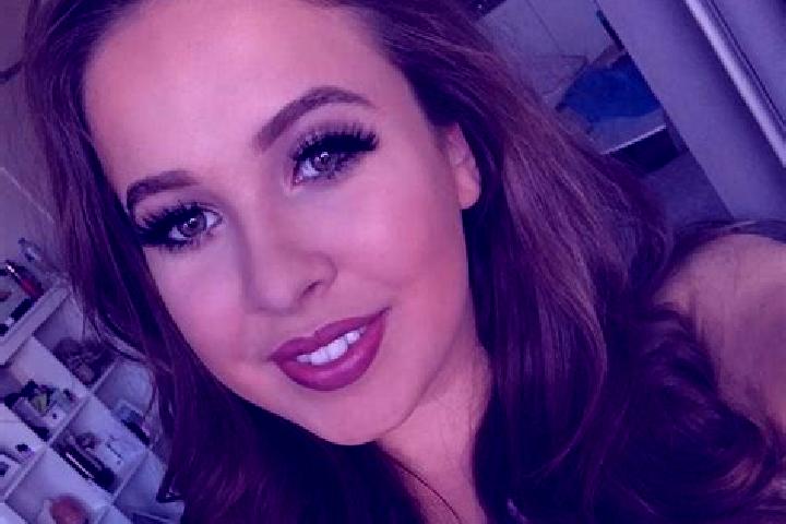 Mia, 32, a brunette grey-eyed mixed companion based in Karmi el. Offering Fetish, Girlfriend Experience, Striptease. Available for incall and outcall, overni...