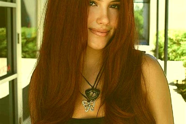 Mia, 33, a auburn dark-eyed caucasian companion based in Poniatowa. Offering Overnight, OWO. Available for incall and outcall, overnight bookings available.