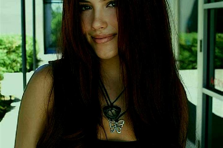 Mia, 33, a auburn dark-eyed mediterranean companion based in Massanes. Offering Striptease, Prostate Massage, Girlfriend Experience. Available for incall and...