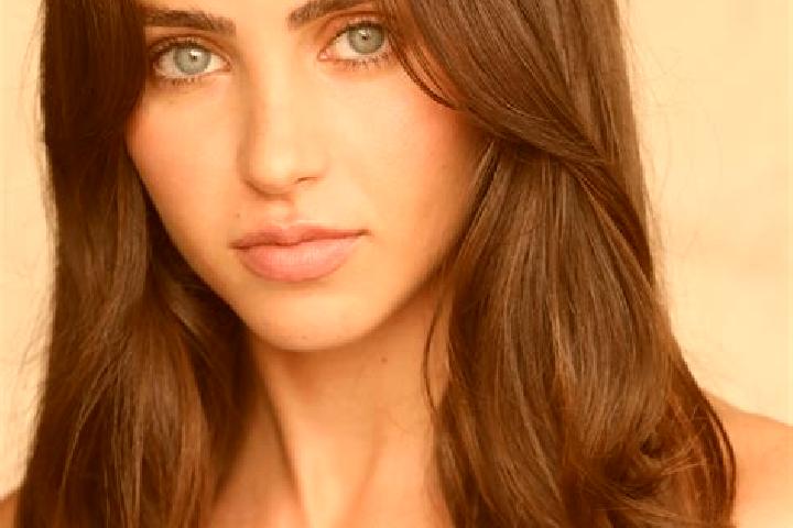 Mia, 33, a brunette brown-eyed european companion based in Stroine. Offering Tantra, Dinner Date, OWO, Roleplay. Available for incall and outcall, overnight ...