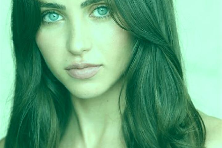 Mia, 33, a chestnut brown-eyed mediterranean companion based in Maubray. Offering Overnight, 69, Tantra. Available for incall and outcall, day and evening da...