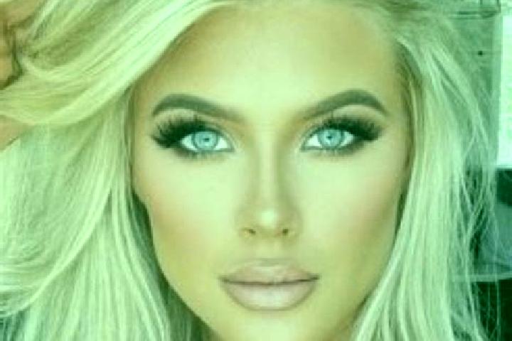 Mia, 33, a platinum blonde dark-eyed mediterranean companion based in Ureterp. Offering Striptease, Prostate Massage. Available for incall and outcall, day a...