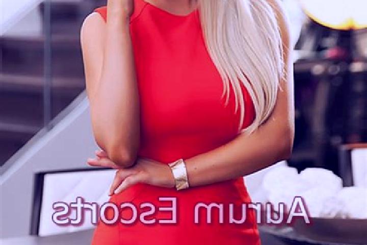 Mia, 33, a red blue-eyed european companion based in Stazzona. Offering BDSM, Deep French Kissing, Girlfriend Experience, Couples, Domination. Available for ...