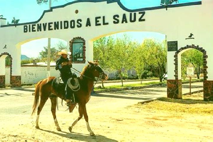 Mia, 33 — Escort in Sauz de los Marquez, Mexico