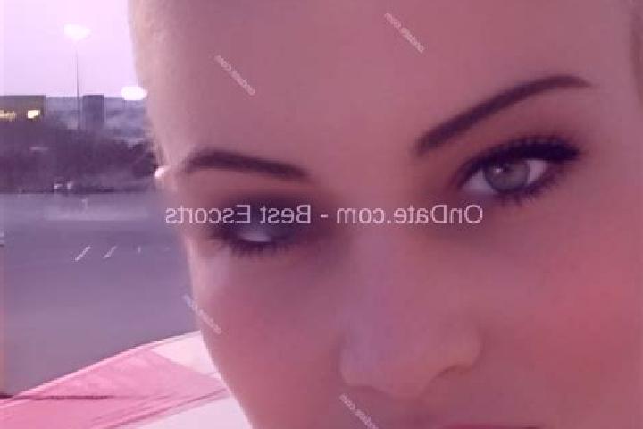 Mia, 34 — Escort in Haduohe, China