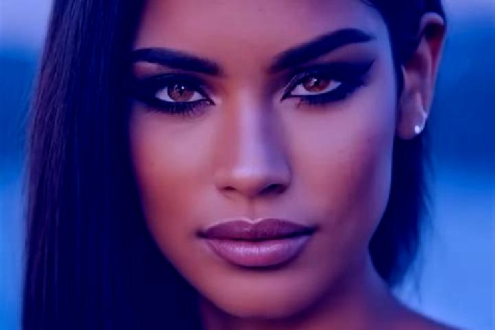 Mia, 35, a black dark-eyed latina companion based in Joetsu. Offering 69, Erotic Massage, Prostate Massage, Overnight. Available for incall and outcall, day ...