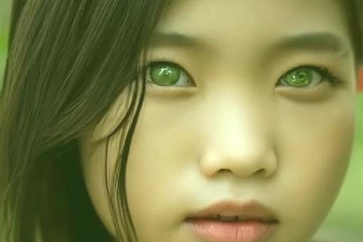 Mia, 35, a dark blonde green-eyed asian companion based in Agronomos Mexicanos. Offering Roleplay, Tantra, OWO. Available for incall and outcall, overnight b...