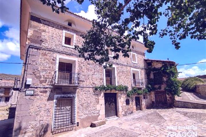 Mia, 35 — Escort in Aguilar del Alfambra, Spain