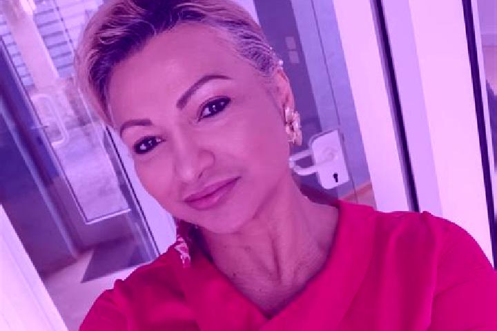 Mia, 35 — Escort in Schoeneck, Germany