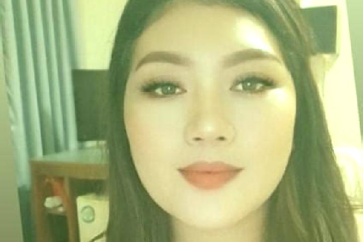 Mia, 36, a auburn amber-eyed asian companion based in Coromandel Valley. Offering Dinner Date, Duos, CIM, Erotic Massage. Available for incall and outcall, d...