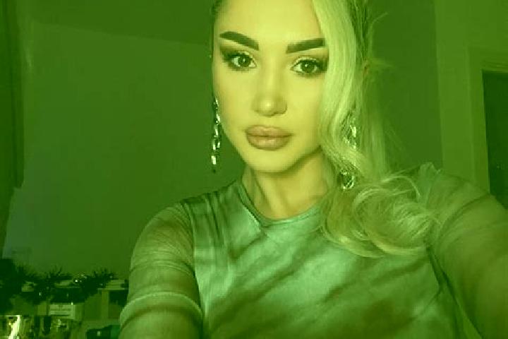 Mia, 36, a blonde grey-eyed ebony companion based in Manaloal. Offering Couples, Party Girl, GFE, Girlfriend Experience, Striptease. Available for incall and...