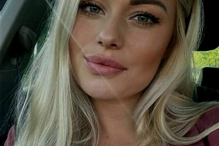 Mia, 36, a blonde hazel-eyed european companion based in Nonnewitz. Offering Deep French Kissing, 69, Massage, Dinner Date. Available for incall and outcall,...