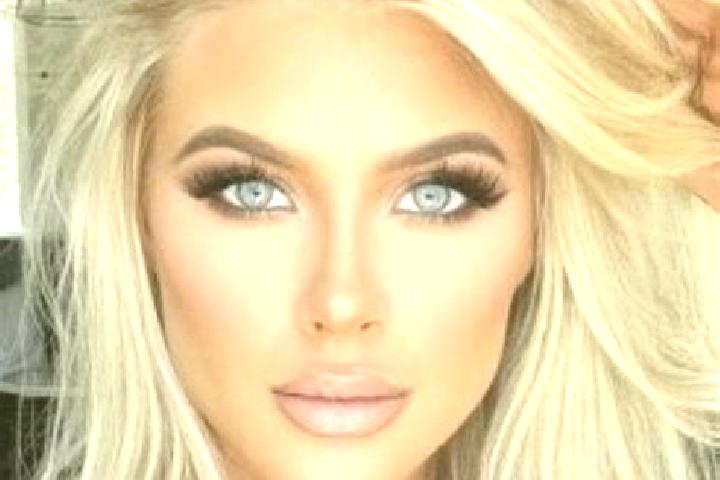 Mia, 36, a platinum blonde blue-eyed caucasian companion based in Azara. Offering A-Level, Party Girl, Massage. Available for incall and outcall, overnight b...