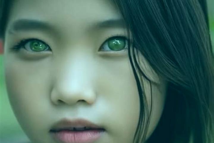 Mia, 37, a chestnut green-eyed asian companion based in Grub. Offering Striptease, GFE, Travel Companion. Available for incall and outcall, day and evening d...