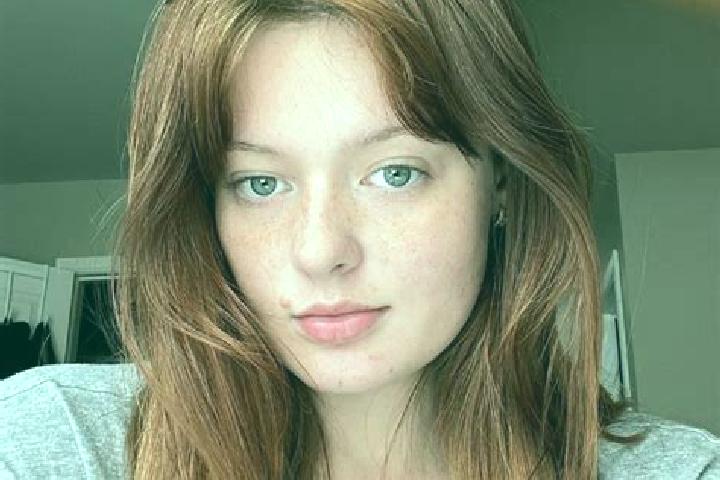 Mia, 37, a red brown-eyed caucasian companion based in Ticaco. Offering Party Girl, Duos, Fetish. Available for incall and outcall, day and evening dates.