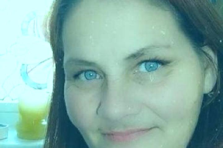 Mia, 37, a red dark-eyed mediterranean companion based in Ngerekebesang Hamlet. Offering CIM, 69, Travel Companion, BDSM, Fetish. Available for incall and ou...