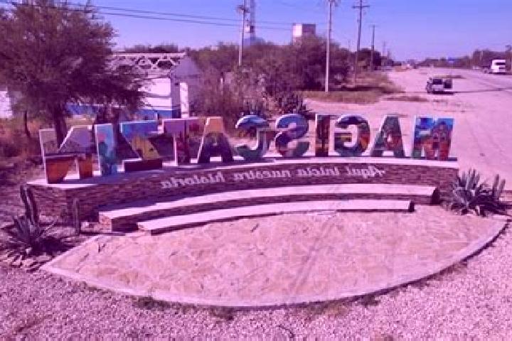 Mia, 37 — Escort in Magiscatzin, Mexico